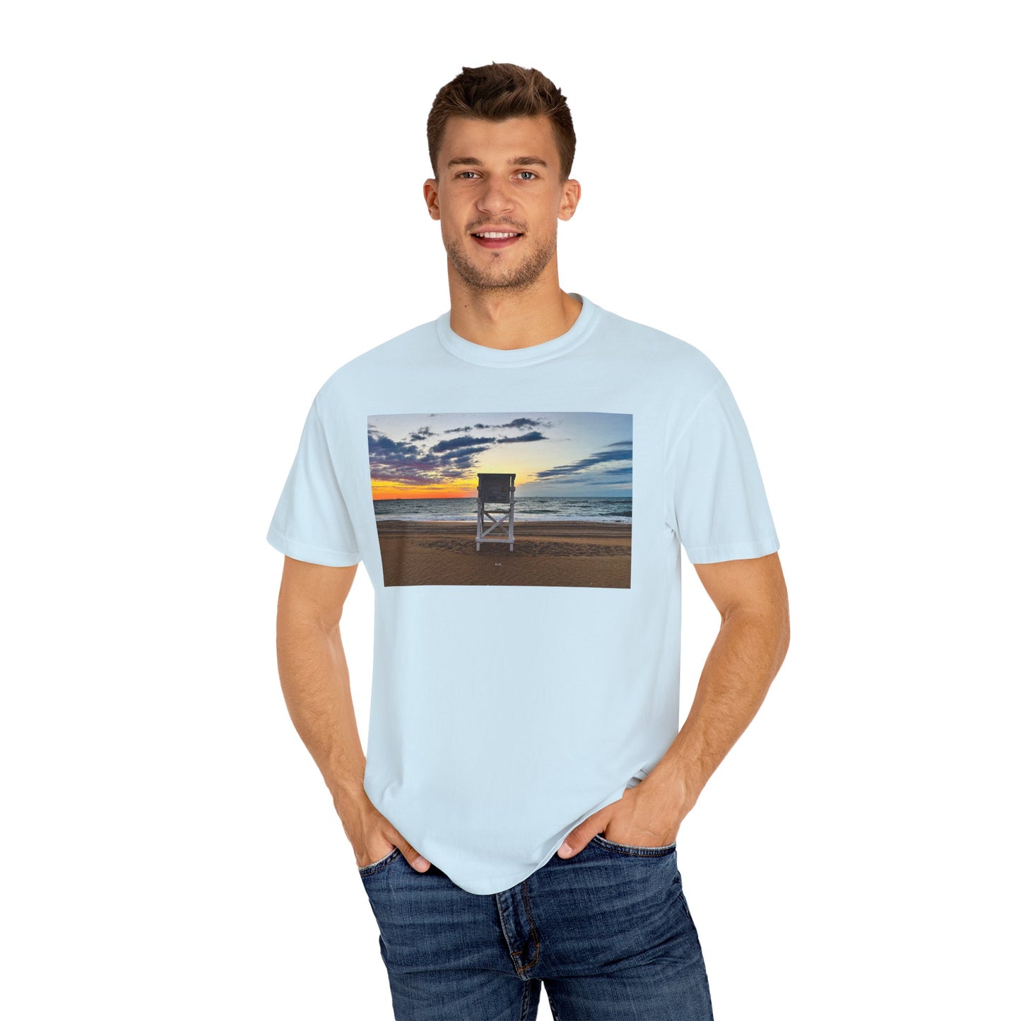 Lifeguard Perch, Sunrise Beach Tshirt, Summer Graphic Tee, Beach Lover Shirt, Ocean Vacation Top, Unisex Surfing Tee, Beach Bum Apparel