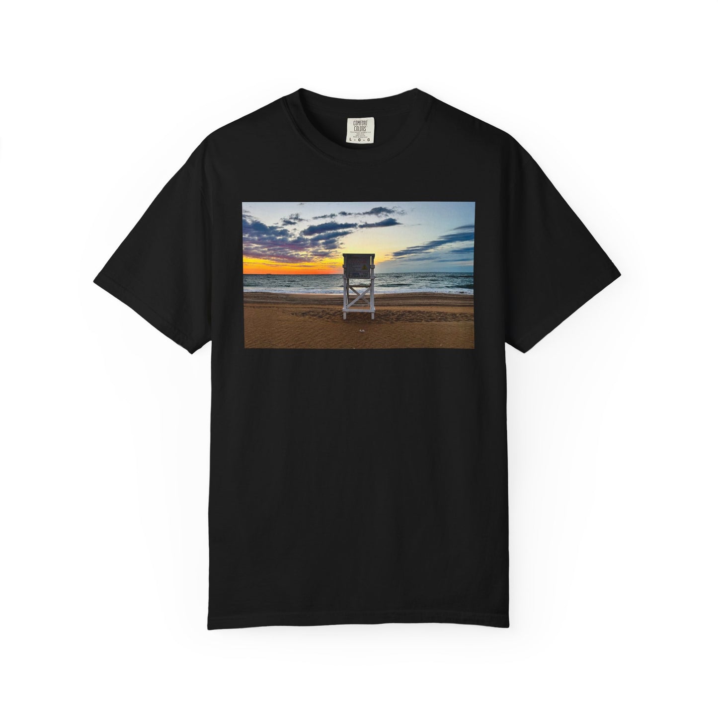 Lifeguard Perch, Sunrise Beach Tshirt, Summer Graphic Tee, Beach Lover Shirt, Ocean Vacation Top, Unisex Surfing Tee, Beach Bum Apparel