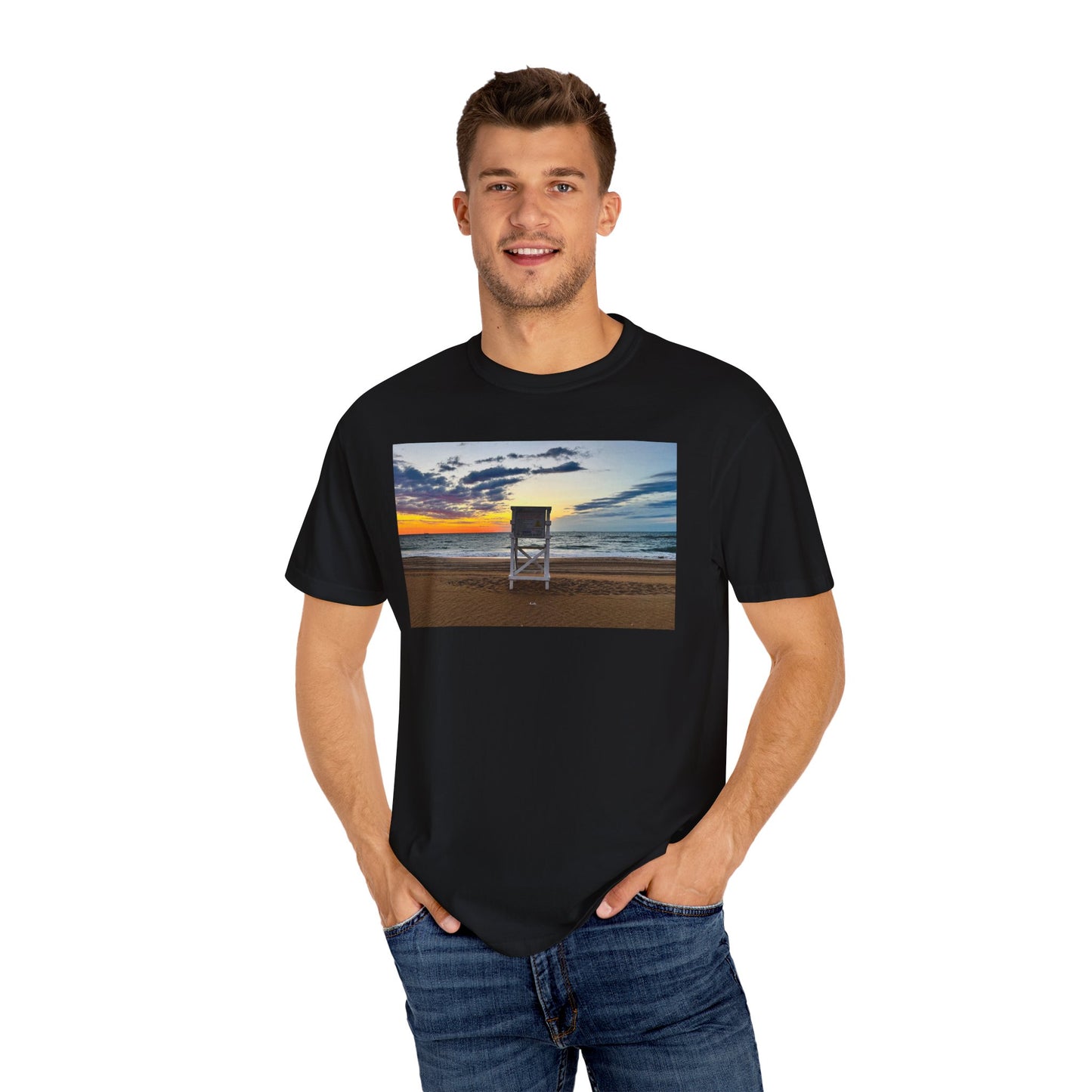 Lifeguard Perch, Sunrise Beach Tshirt, Summer Graphic Tee, Beach Lover Shirt, Ocean Vacation Top, Unisex Surfing Tee, Beach Bum Apparel