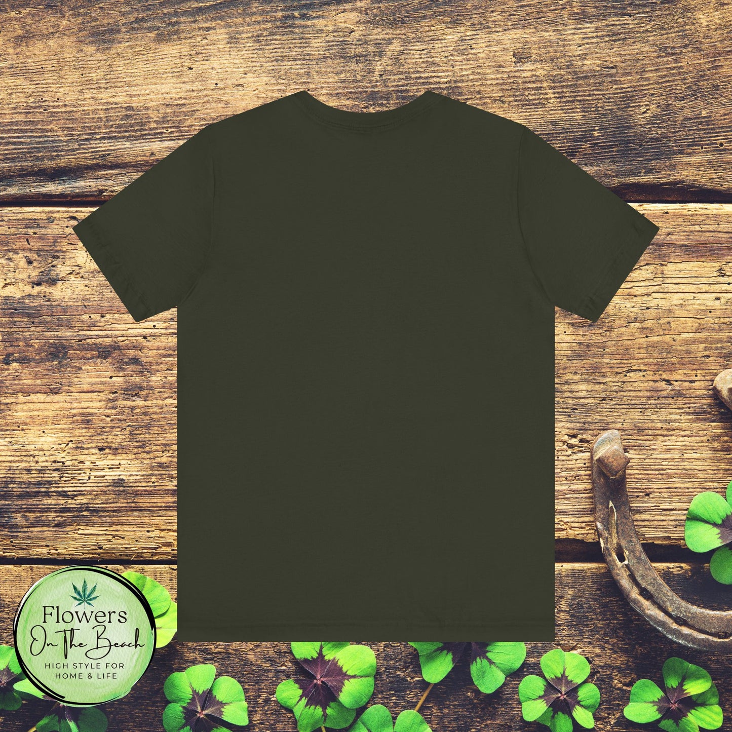 St Patrick's Day Lucky Tee, Simple Retro Unisex Jersey Shirt, Irish Shamrock Top, Green Clover T-Shirt Gift, Vintage Festival Clothing