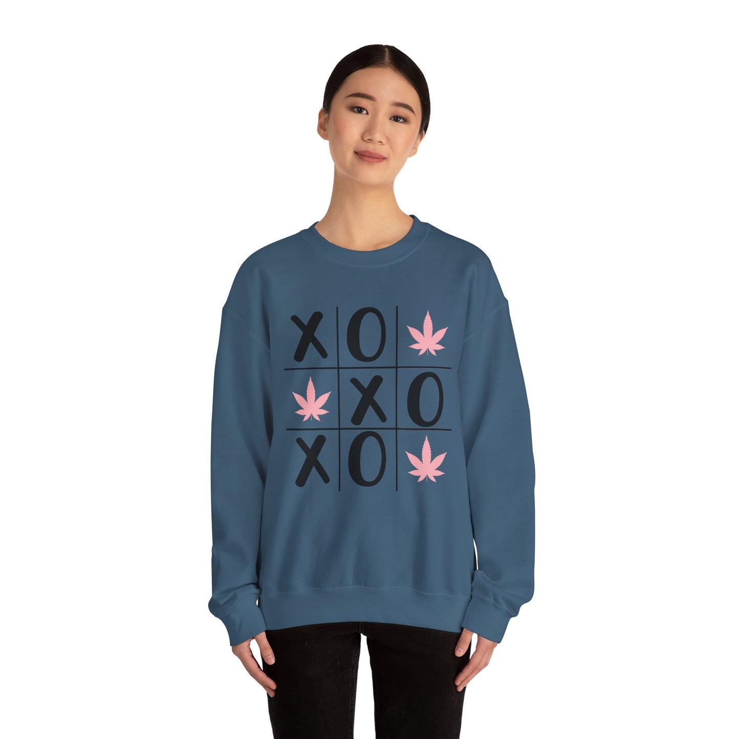XOXO Valentines Day Sweatshirt, Love Heart Graphic Jumper, Romantic Couples Gift Pullover, Cozy Winter Top, Unisex Valentine's Day