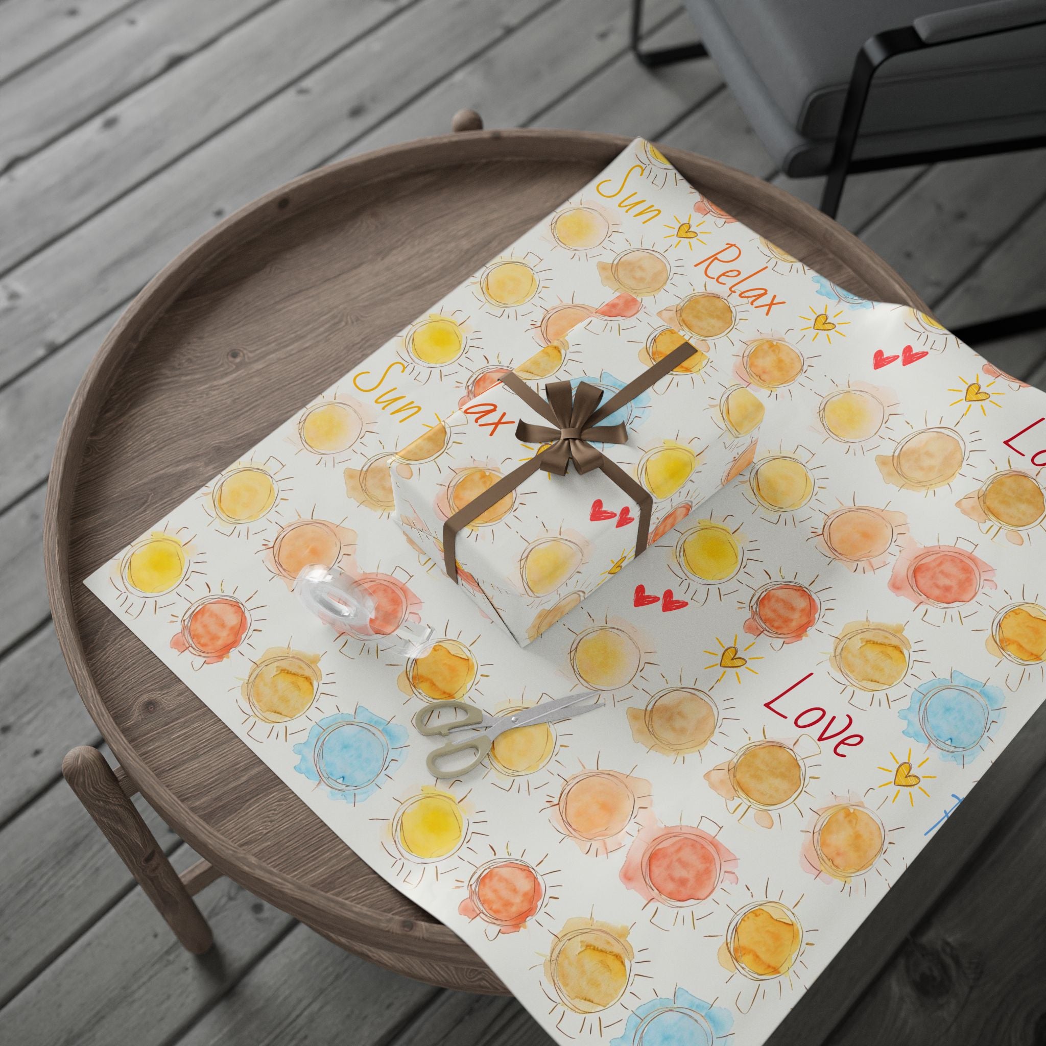 Sun and Hearts Gift Wrap