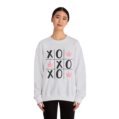 XOXO Valentines Day Sweatshirt, Love Heart Graphic Jumper, Romantic Couples Gift Pullover, Cozy Winter Top, Unisex Valentine's Day
