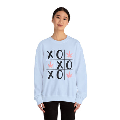 XOXO Valentines Day Sweatshirt, Love Heart Graphic Jumper, Romantic Couples Gift Pullover, Cozy Winter Top, Unisex Valentine's Day