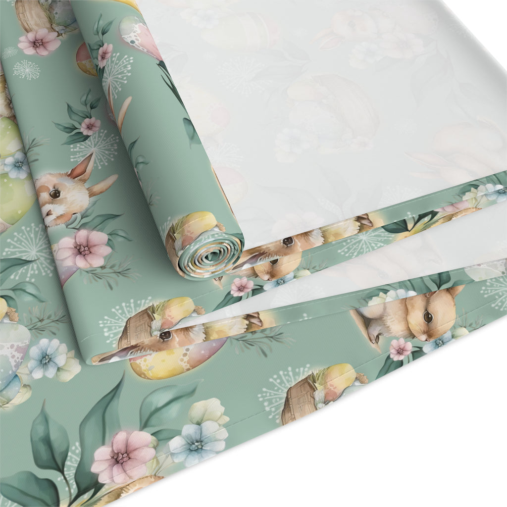 Green Spring Flowers Table Runner
