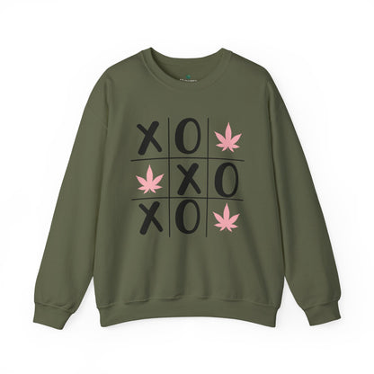 XOXO Valentines Day Sweatshirt, Love Heart Graphic Jumper, Romantic Couples Gift Pullover, Cozy Winter Top, Unisex Valentine's Day