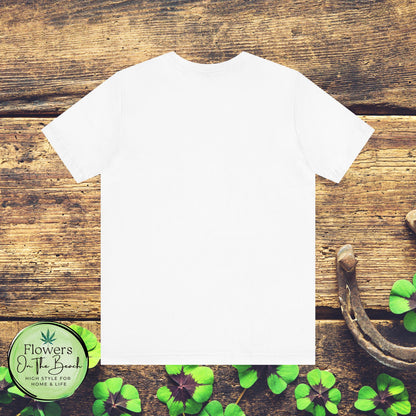 St Patrick's Day Lucky Tee, Simple Retro Unisex Jersey Shirt, Irish Shamrock Top, Green Clover T-Shirt Gift, Vintage Festival Clothing