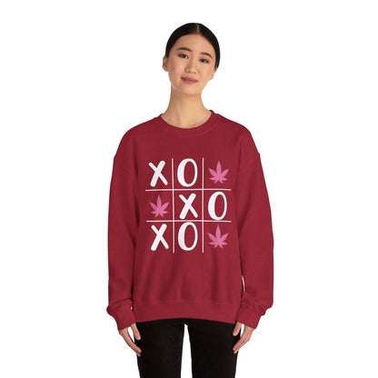 XOXO Valentines Day Sweatshirt, Love Heart Graphic Jumper, Romantic Couples Gift Pullover, Cozy Winter Top, Unisex Valentine's Day