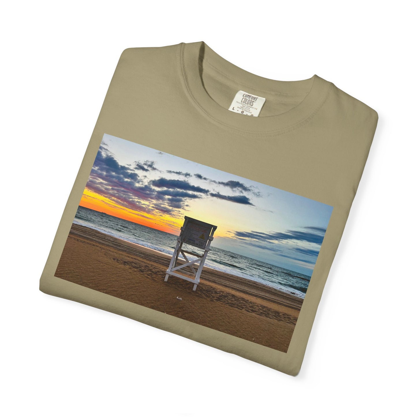 Lifeguard Perch, Sunrise Beach Tshirt, Summer Graphic Tee, Beach Lover Shirt, Ocean Vacation Top, Unisex Surfing Tee, Beach Bum Apparel